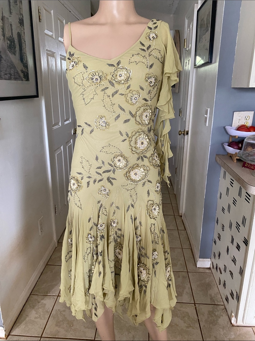 Lillie Rubin Pale Chartreuse One-Shoulder Floral Sequin Dress